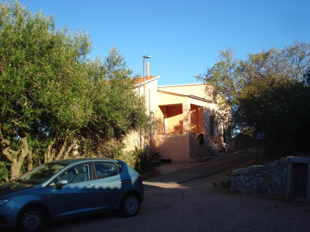 Casa Vacanza Costa Rossa Vista Mare Trinità dʼAgultu Εξωτερικό φωτογραφία