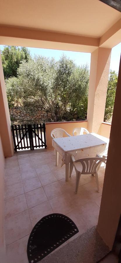 Casa Vacanza Costa Rossa Vista Mare Trinità dʼAgultu Εξωτερικό φωτογραφία