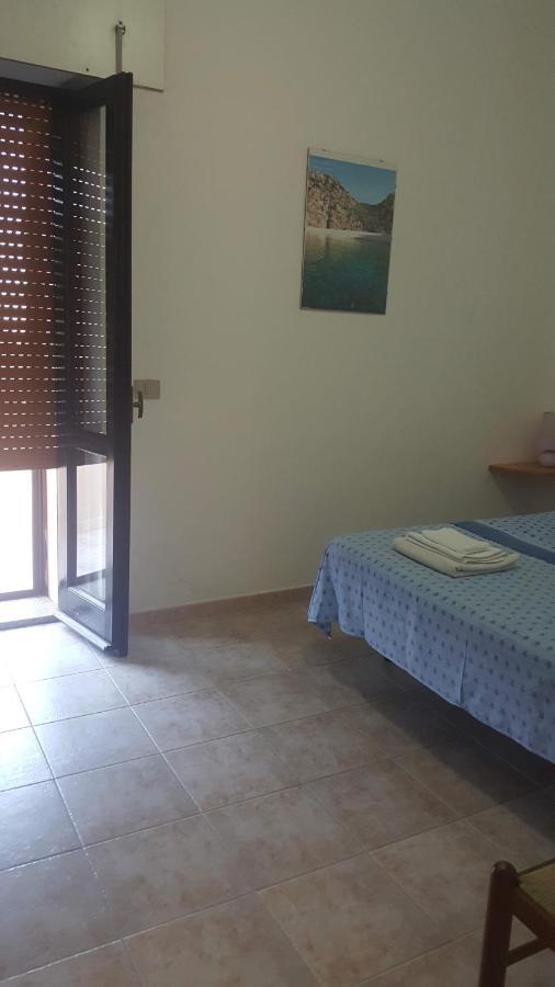 Casa Vacanza Costa Rossa Vista Mare Trinità dʼAgultu Εξωτερικό φωτογραφία