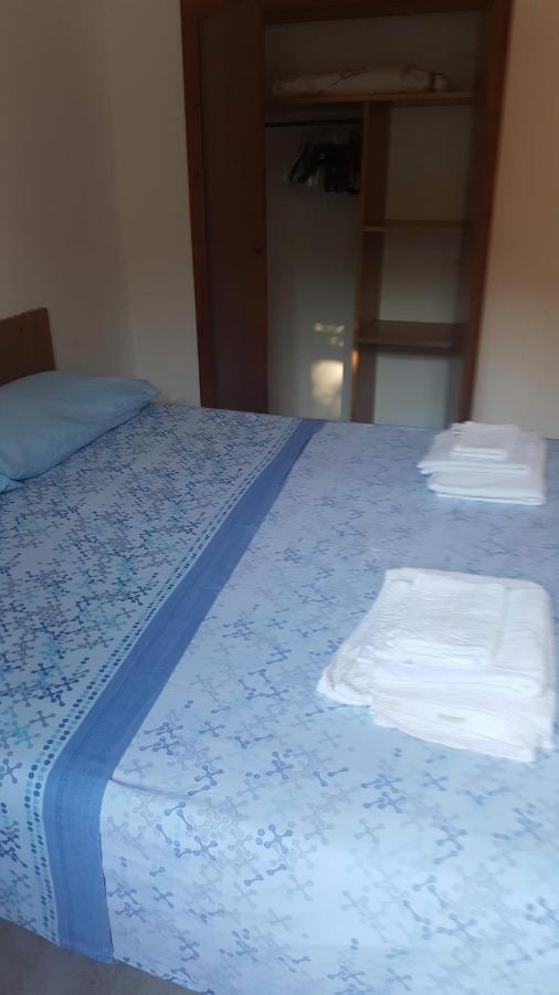 Casa Vacanza Costa Rossa Vista Mare Trinità dʼAgultu Εξωτερικό φωτογραφία